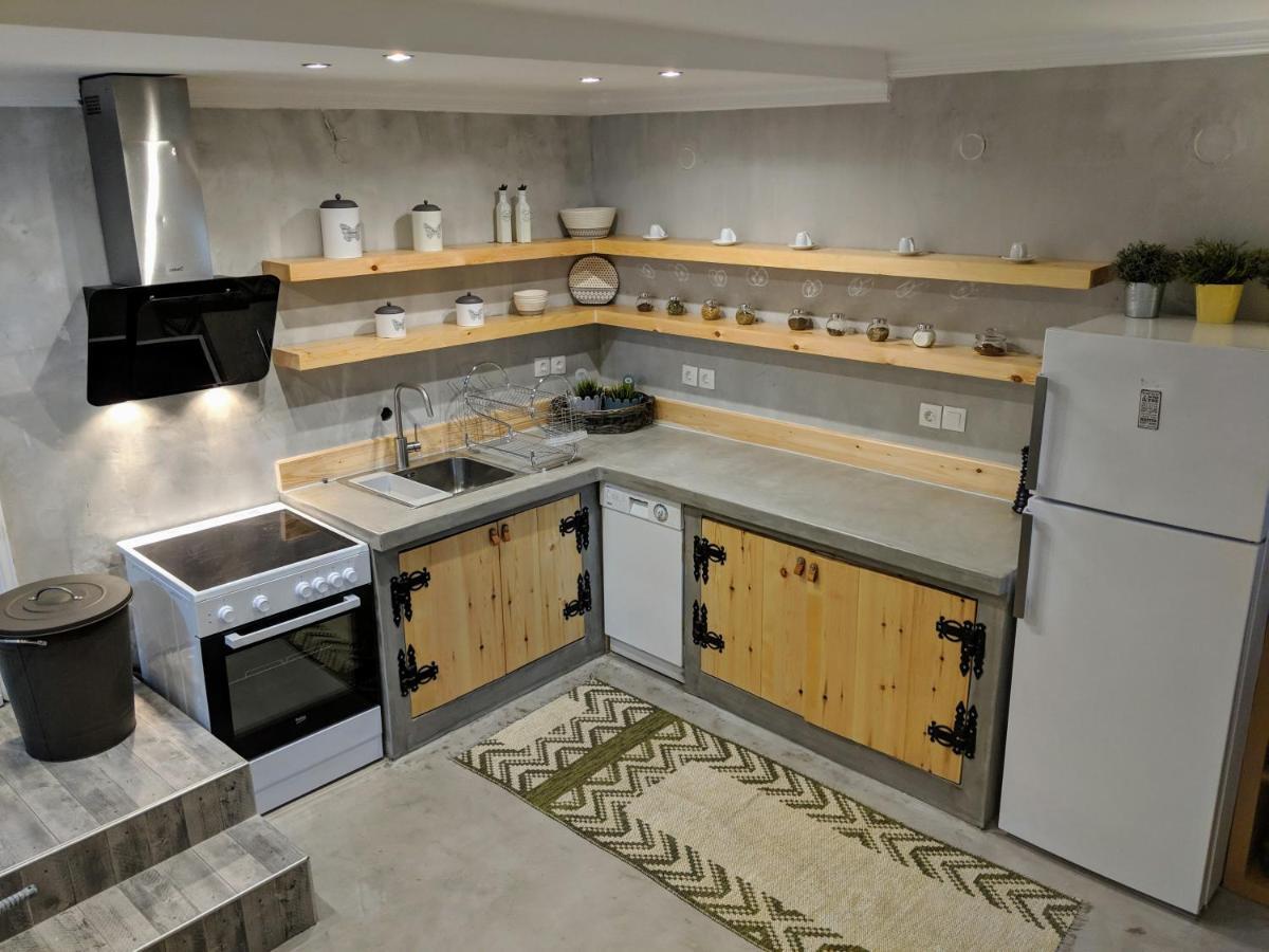 Villa Veneti - Probio - 140M2 Nea Moudhania Exteriör bild